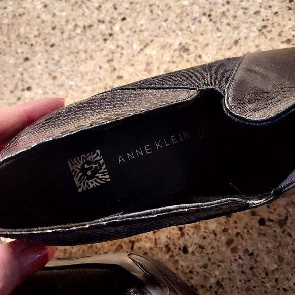 Anne Klein Flex back boots - Picture 2 of 3
